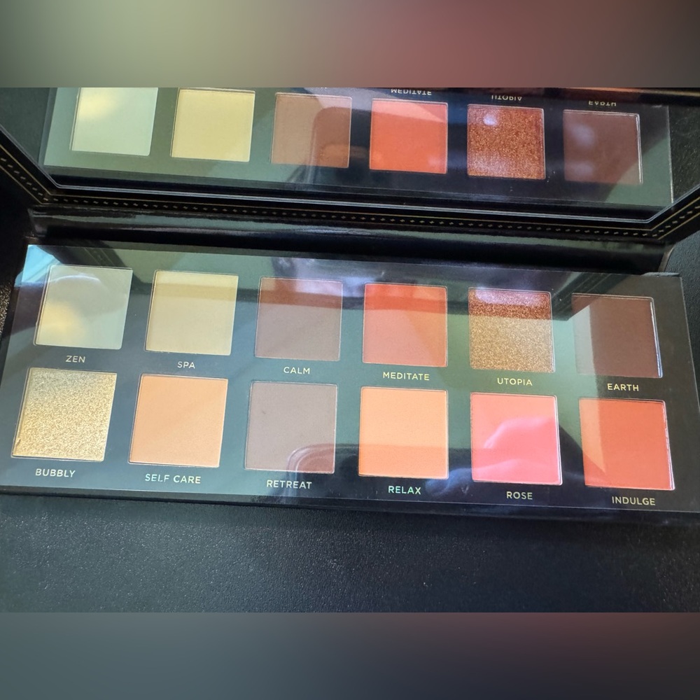 *NWT* Ace Beaute Serenity Eyeshadow Palette - Picture 8 of 11